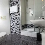 Am Hillegosser Hof Hotel 2*