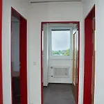Am Hillegosser Hof 2*