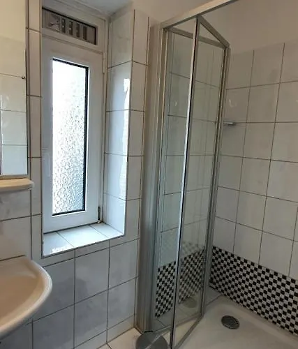 Am Hillegosser Hof 2* Bielefeld