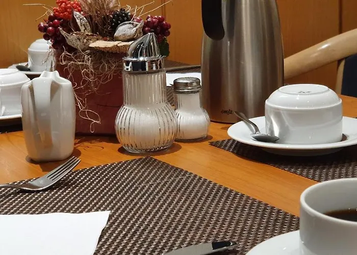 Szálloda Am Hillegosser Hof 2*