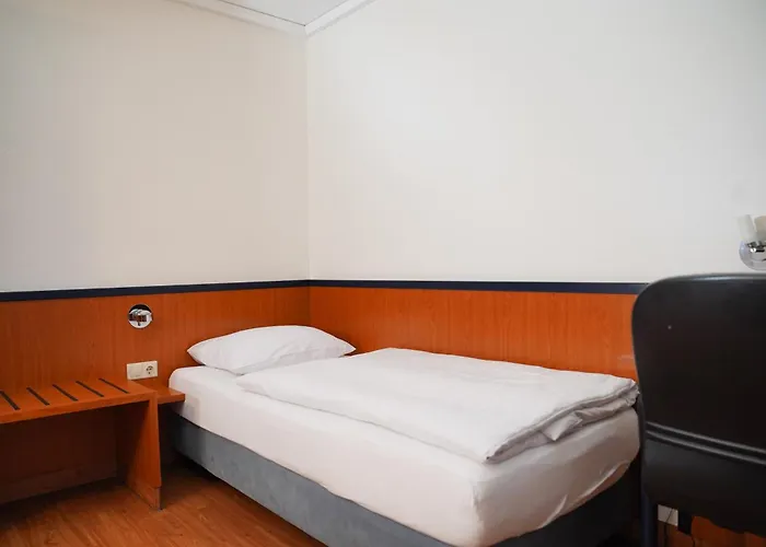 Szálloda Am Hillegosser Hof