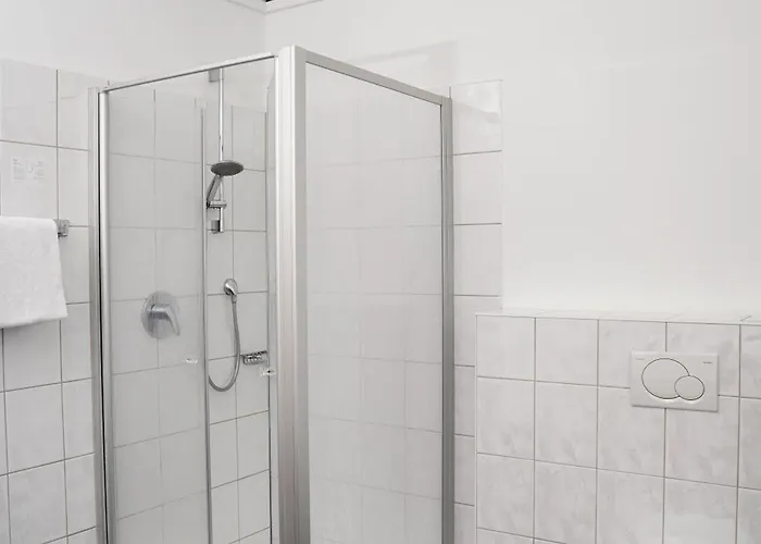 Szálloda Am Hillegosser Hof 2*